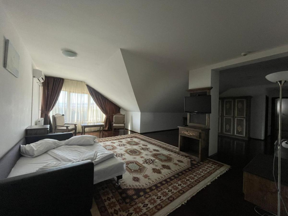 Complex Panicel Râșnov Zewnętrze zdjęcie